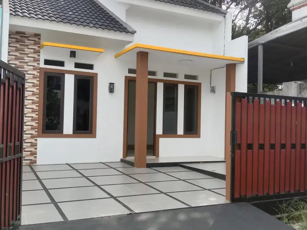 DI JUAL RUMAH MURAH 3 KAMAR TIDUR DI SENOPATI ESTATE BEKASI TIMUR