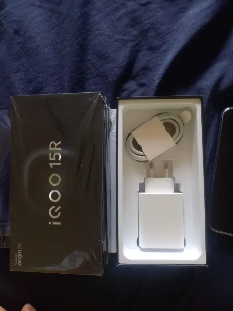 IQOO 15R 8/256 LIKE NEW MULUS