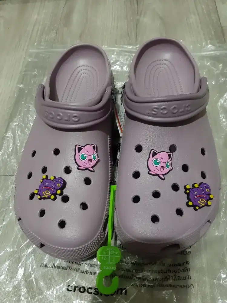 Crocs Classic Ungu Size M10 43/44 Free Pokemon/One Piece Jibitz