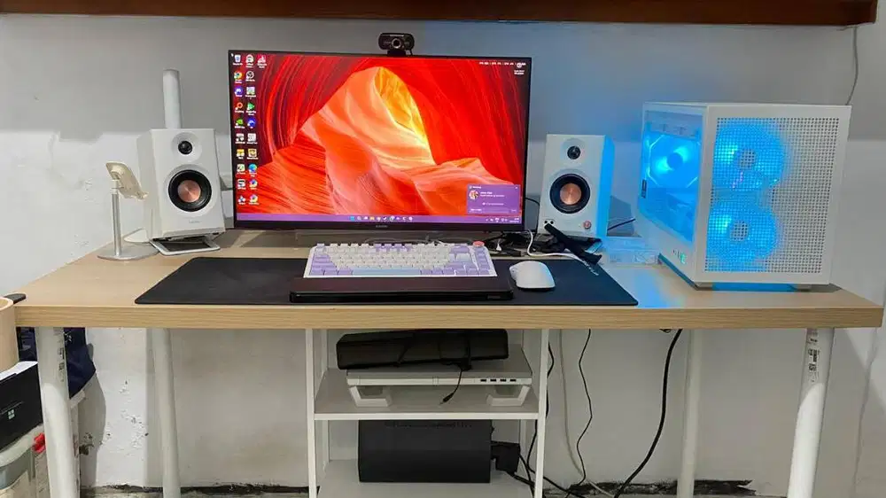 WTS PC READY STREAMING WHITE BUILD , I5 12400f RTX 5060 8Gb, 32GB DDR5