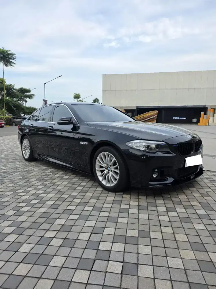 BMW 528i 2014 F10 LCI Low ODO