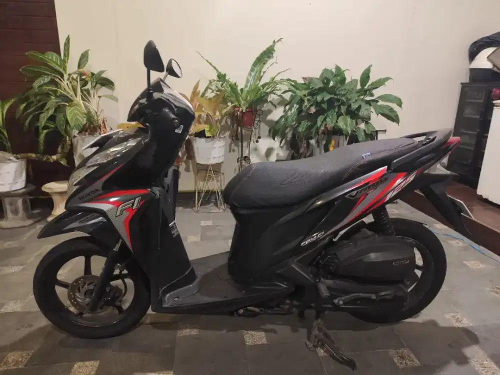 Jual HONDA VARIO 125CC LIKE NEW