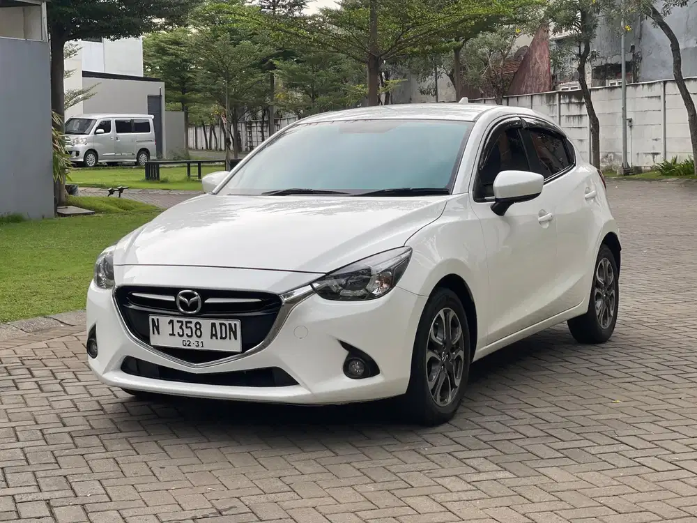 Mazda 2 2014 Bensin