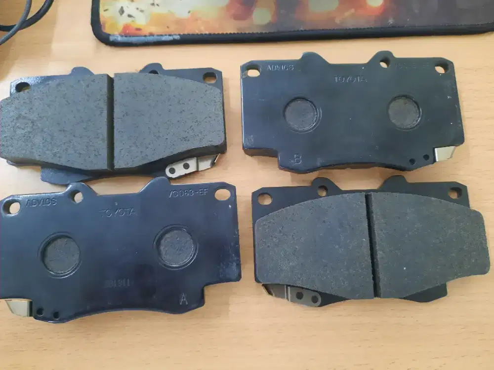 Kampas Rem Mobil Fortuner