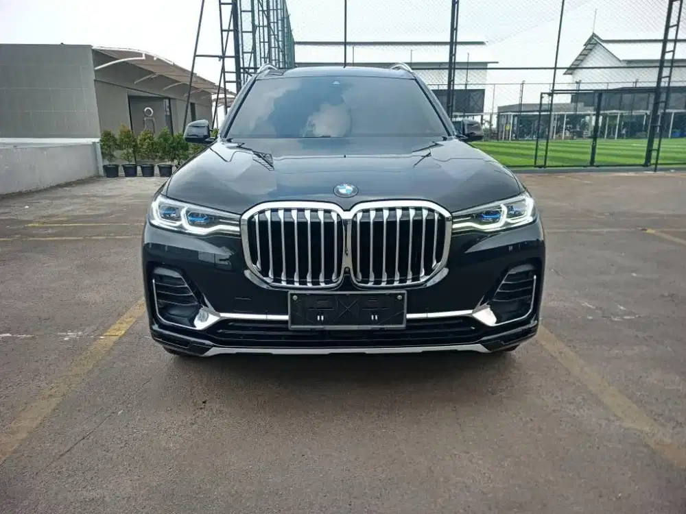 BMW X7 XDRIVE40I OPULENCE SUV 2021