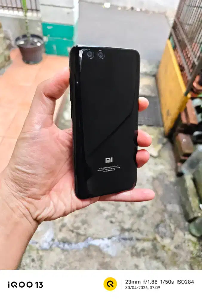 Xiaomi Mi6 6/128 HP saja ada minus