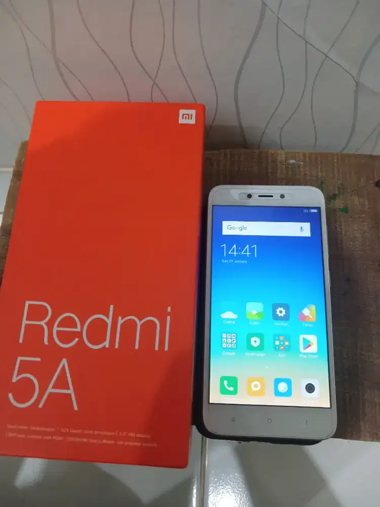 Redmi 5a ram 3/32gb masih mulus