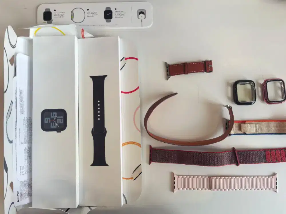 Apple Watch SE gen.2 lengkap banyak bonus