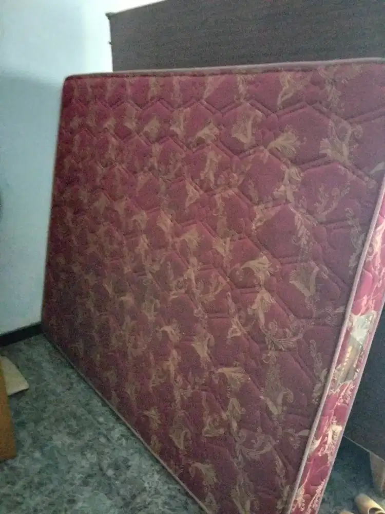 Spering bed merek sentral panjang 2 meter lebar 60