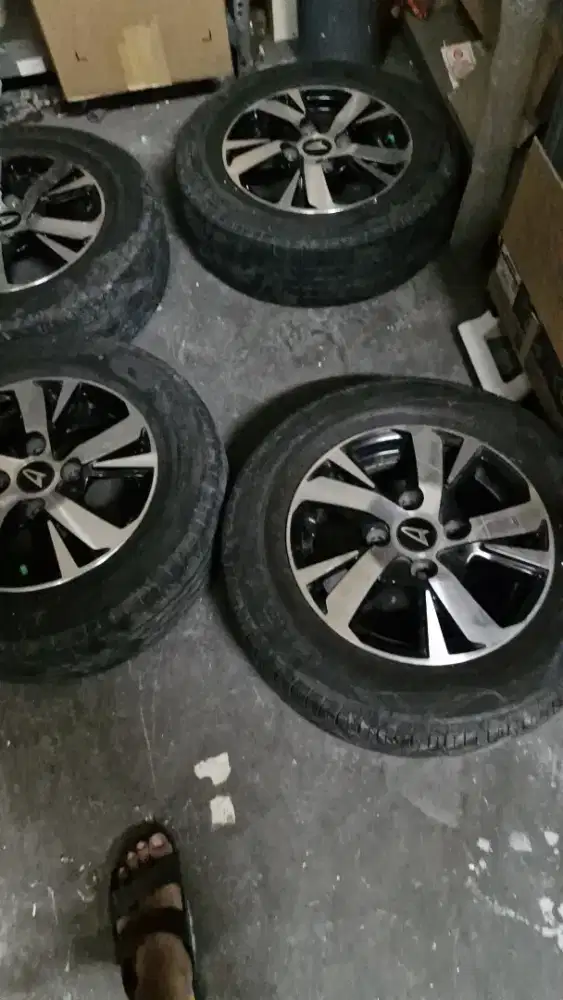 Jual velg r 14 pcd 114 bisa untuk xenia avanza