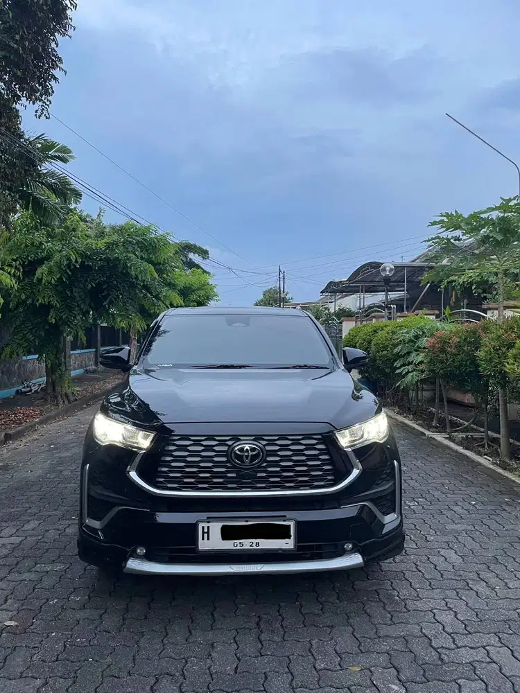 Zenix Q Hybrid Modellista, type tertinggi, pol H asli no pilihan