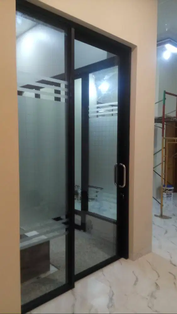 Pasang Plafon PVC + Gypsum + Kusen Pintu Alumunium + ACP wpc kaca