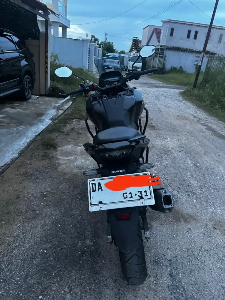 HONDA CB150X SPESIAL EDITION VOLCANO MATTE BLACK