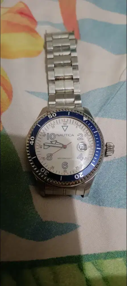 Dijual Jam Tangan Sporty Stainless Steel merk Nautica diameter 4,5cm