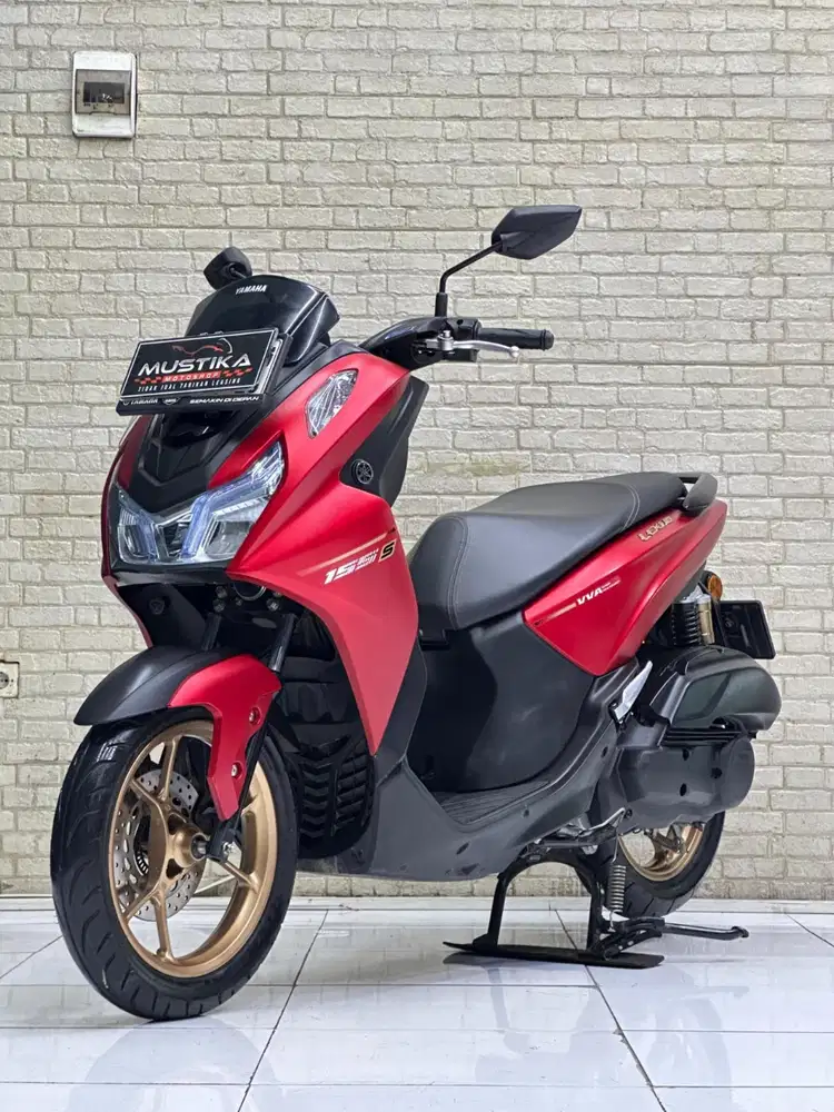 READY SKUTIK IRIT NYAMAN‼️YAMAHA LEXI 155 KEYLESS 2024 MULUS ODO 11RB