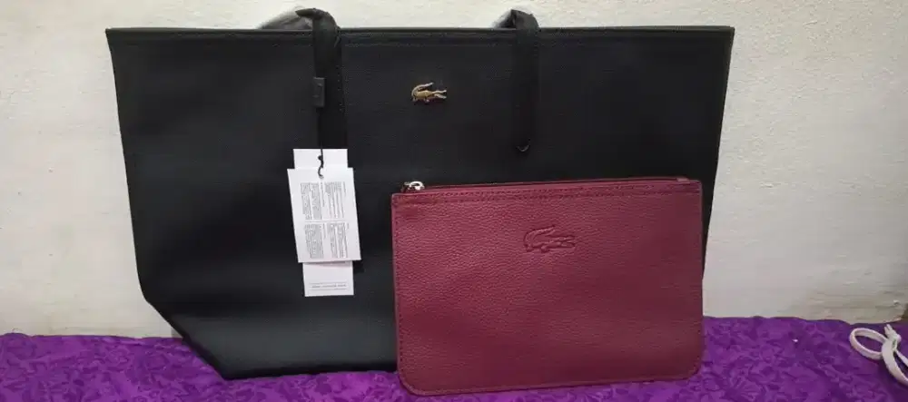 Lacoste Large Shopping Bag + Pouch