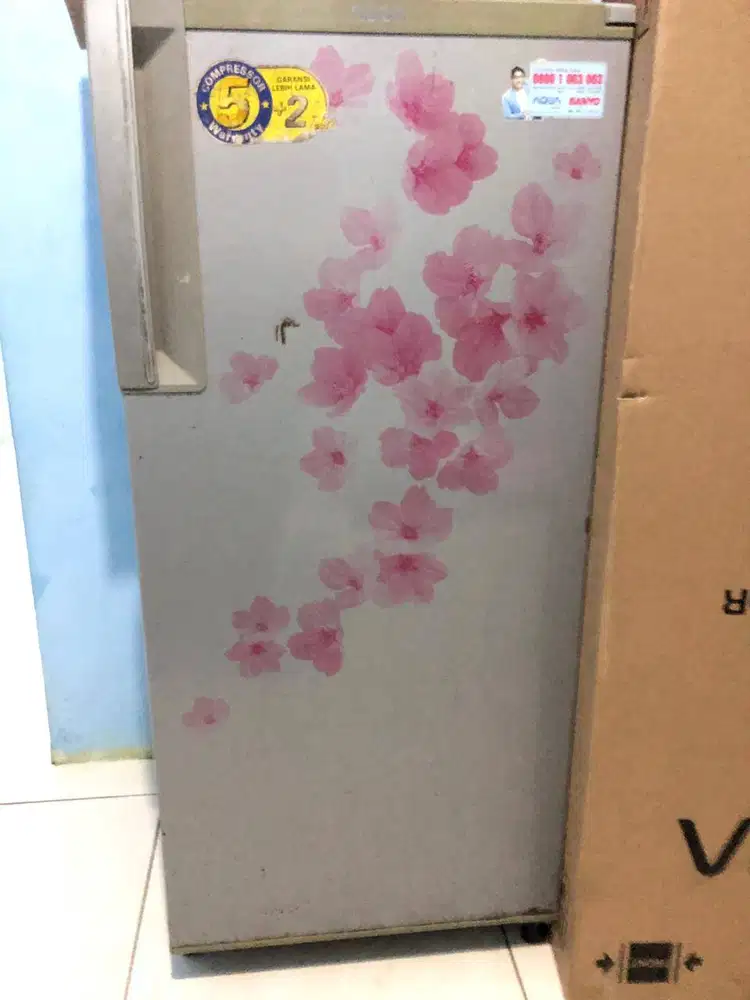 DIJUAL CEPAT KULKAS BEKAS