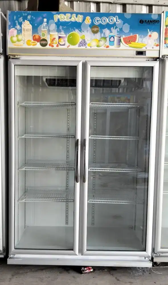 Showcase 2 pintu SANSIO