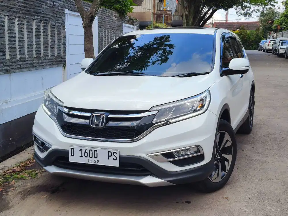 honda CRV 2.4 at matic prestige 2015 km 50rban putih mulus bandung