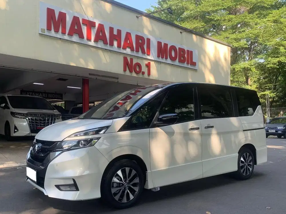 Nissan Serena 2.0 HWS 2022