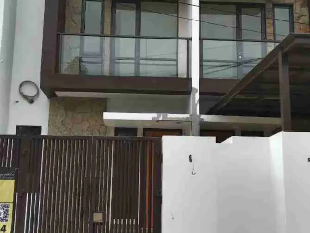 RUMAH DI JUAL , PURI ASTORIA. PEKAYON.