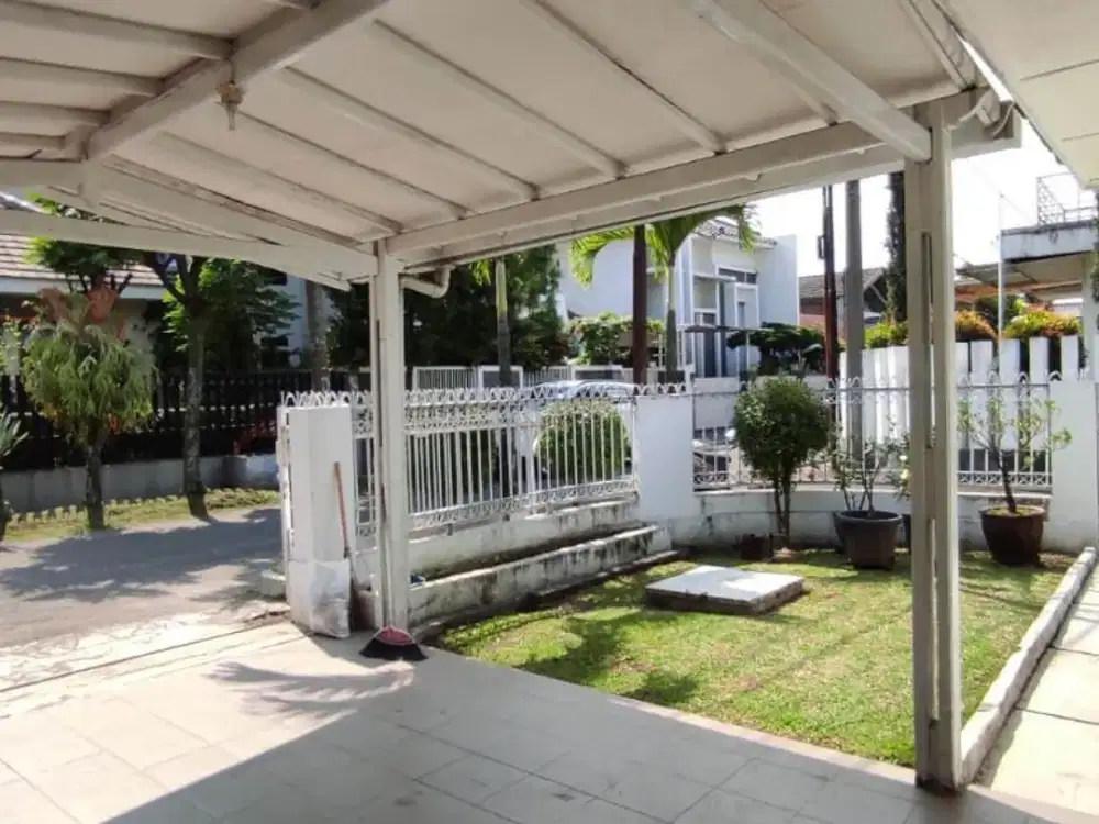 “Dijual Cepat! Rumah Terawat SHM Siap Huni Sayap Buah Batu Turangga”