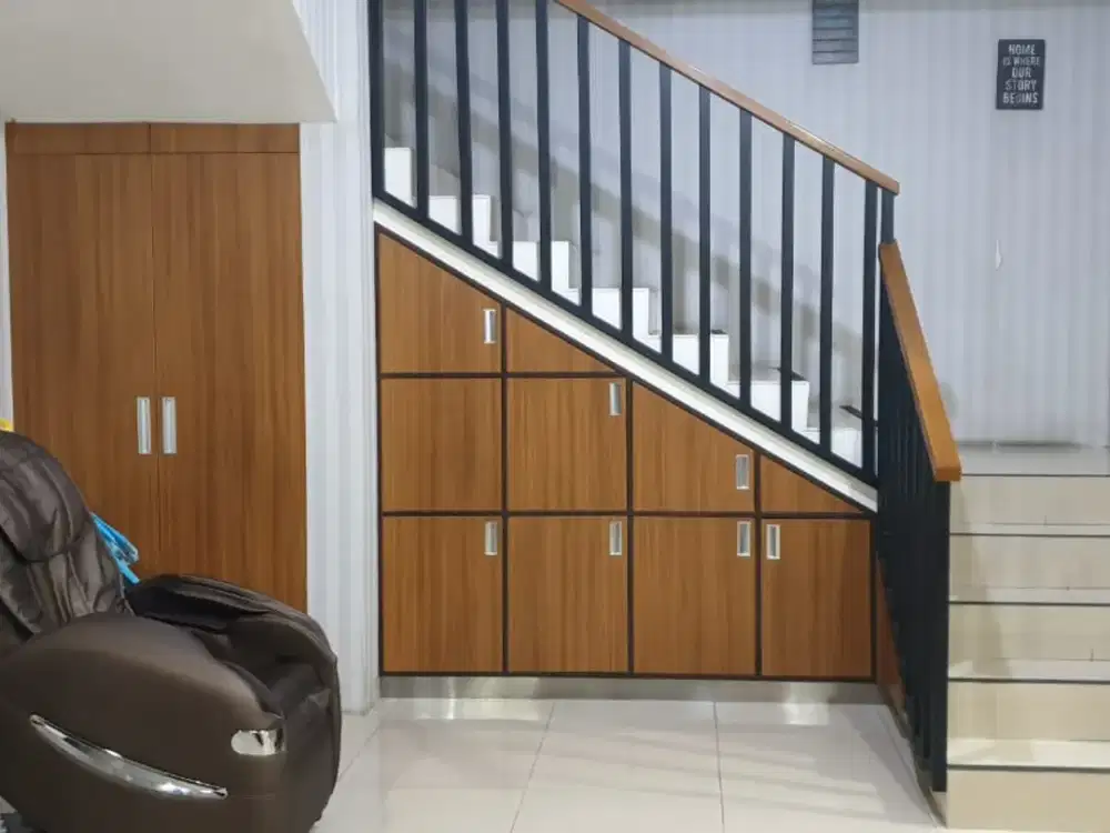 Lokasi Strategis & Siap Huni! Rumah 2 Lantai Di Sektor 9 Bintaro — Jarang Ada & SHM  (SP 0870)