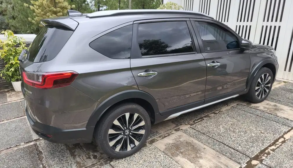 Honda BR-V 2023 Bensin