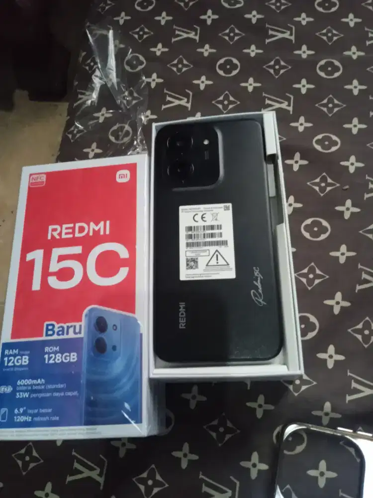 Redmi 15c ram 6+6/128 pemakaian 1bulan no minus nota pembelian ada