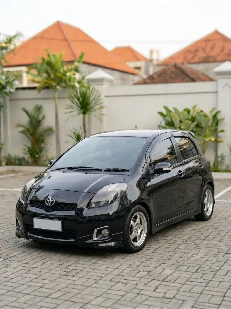 Toyota Yaris 2012 E AT Matic – Siap Pakai, Mesin Halus, Pajak Hidup