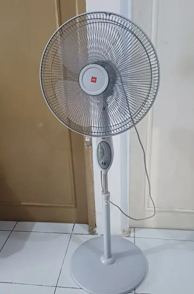 Kipas Angin Standing KDK