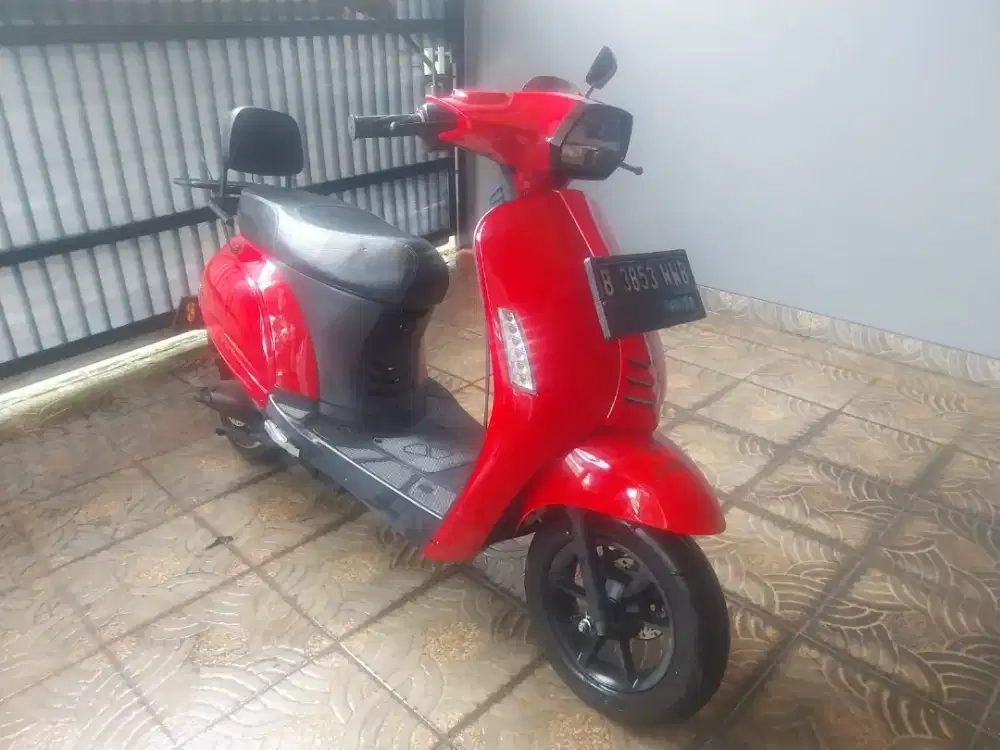 Motor Listrik Viar EV1 Istimewa Tangan Pertama