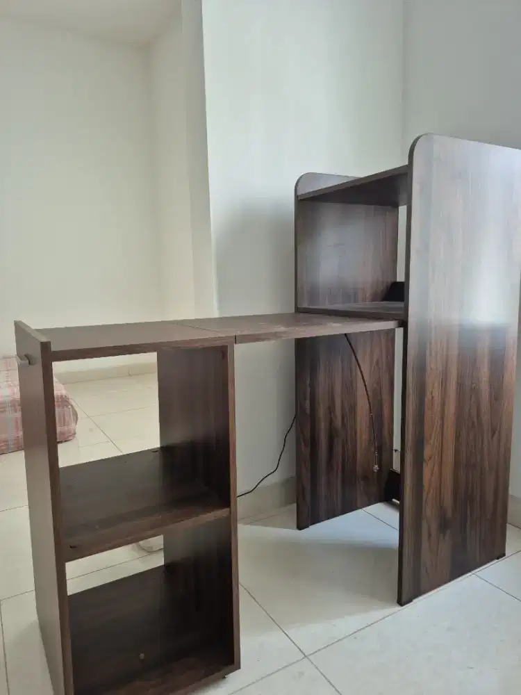Minimalis Kabinet Rak Lemari dengan Meja Belajar / Meja Kerja