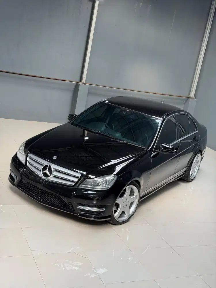 C250 AMG Facelift 2011 Low KM