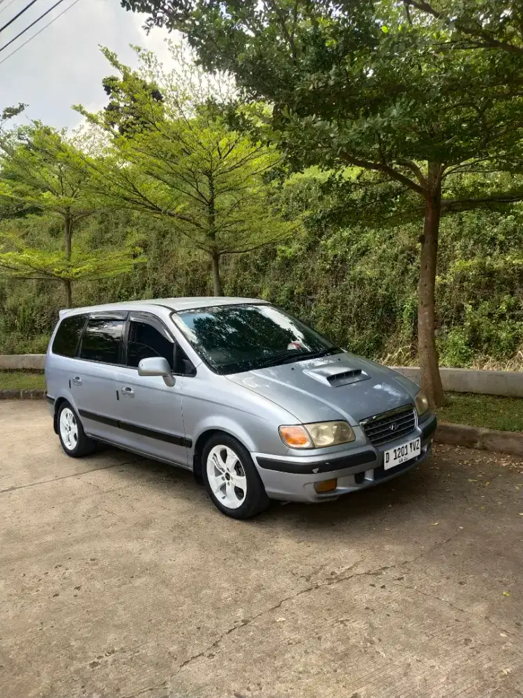 Trajet Manual Silver ac double dingin pjk isi mobil bandung