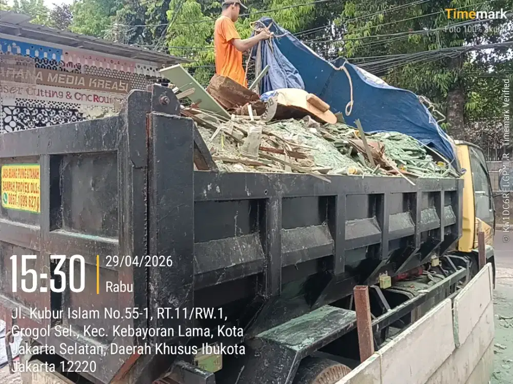 Jasa buang puing dan pengurugan