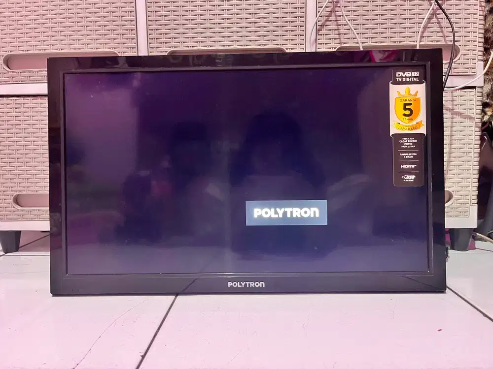 di jual tv polytron 24inch