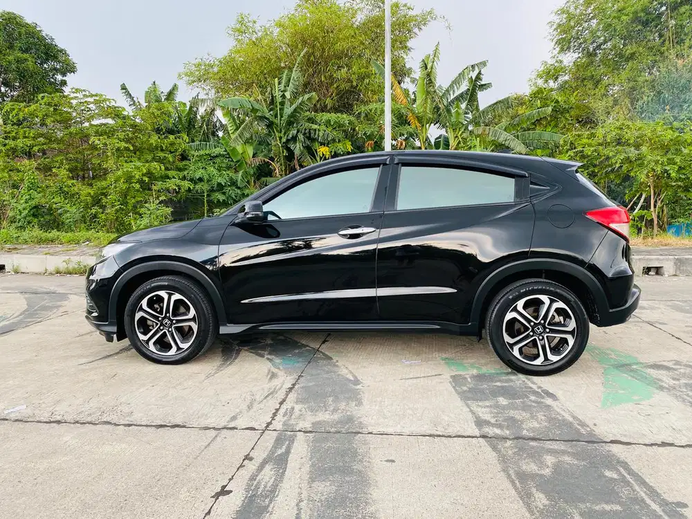 Honda HR-V 2021 Bensin