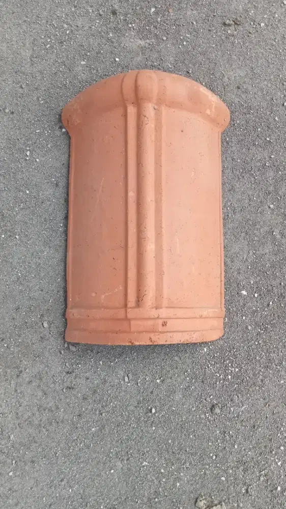 Kerpus / wuwung / genteng