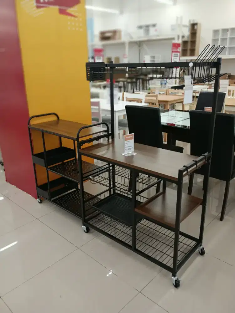 Meja piring, meja dapur, meja kompor