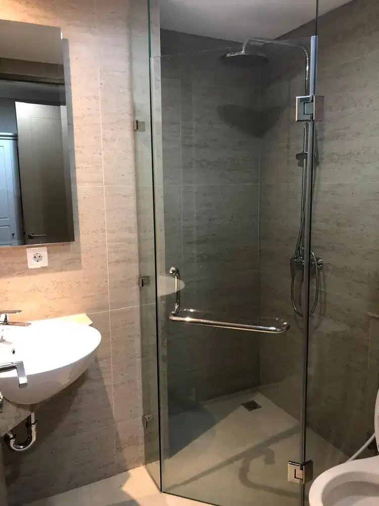 Disewakan Gold Coast Sea View Apartment