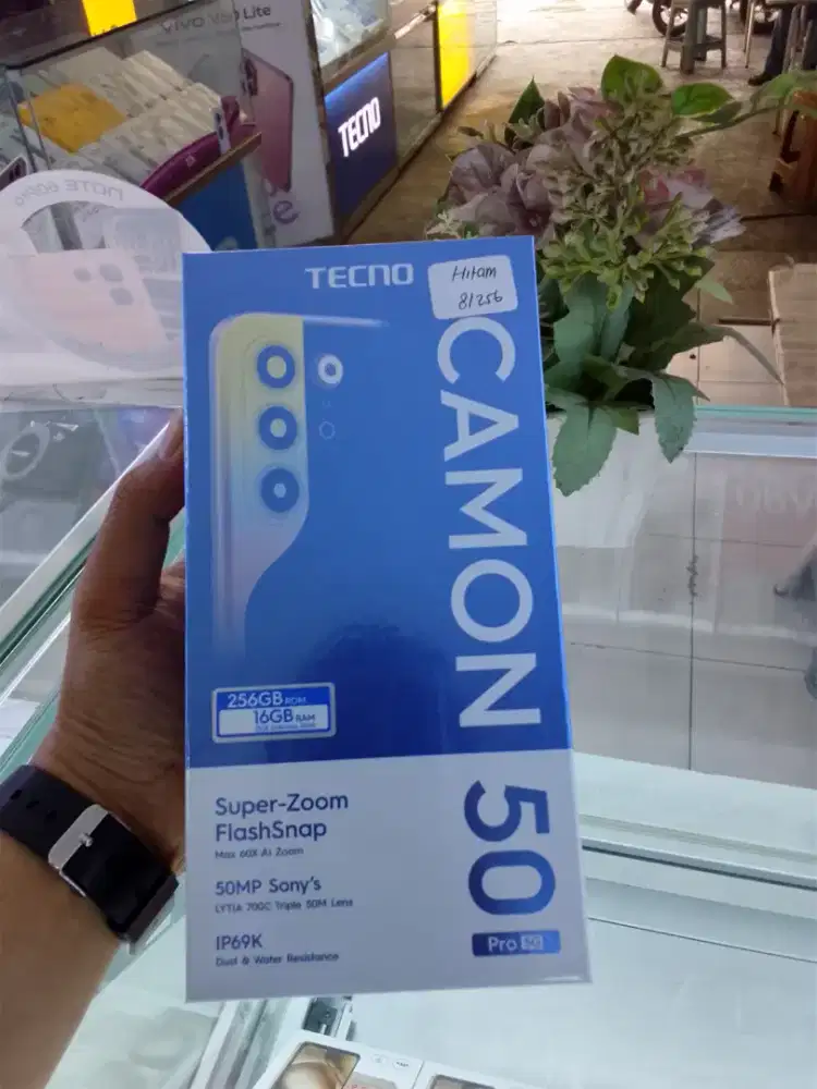 Tecno camon 50pro 5G series segelboc geransi resmi
