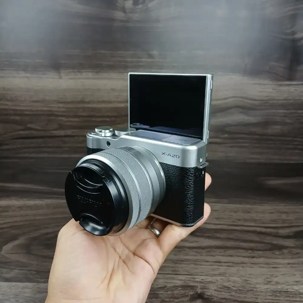 FUJIFILM X-A20 KIT SILVER ARGENT BEST SELLER