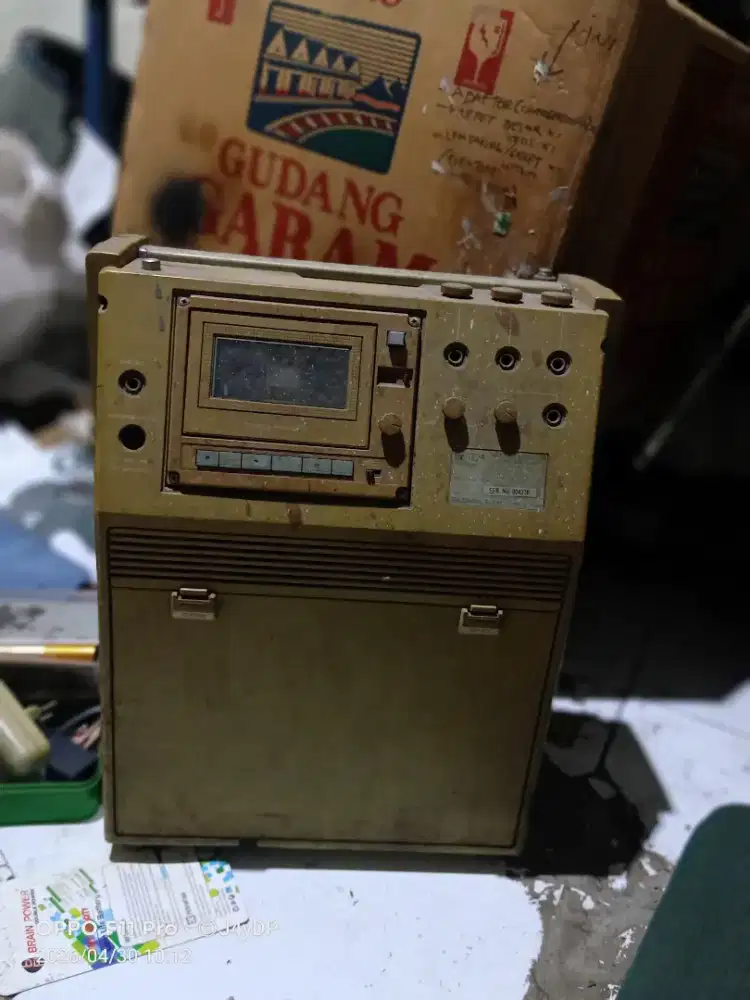 Pengeras suara presentasi