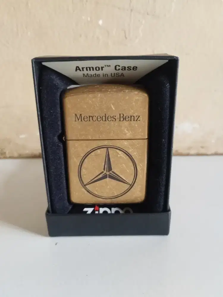 Zippo mercedez-benz armour bruhs gold