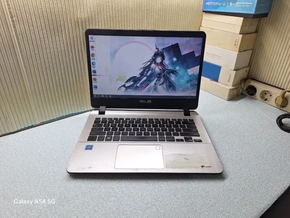 Laptop Asus VivoBook A407MA