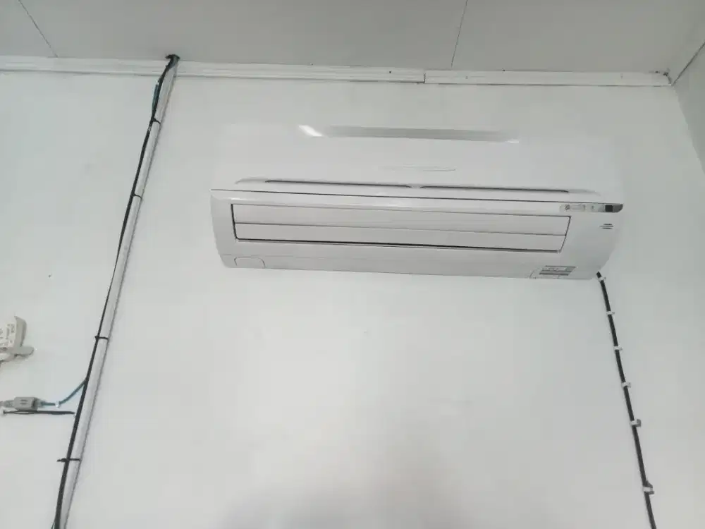 Kipas angin model ac