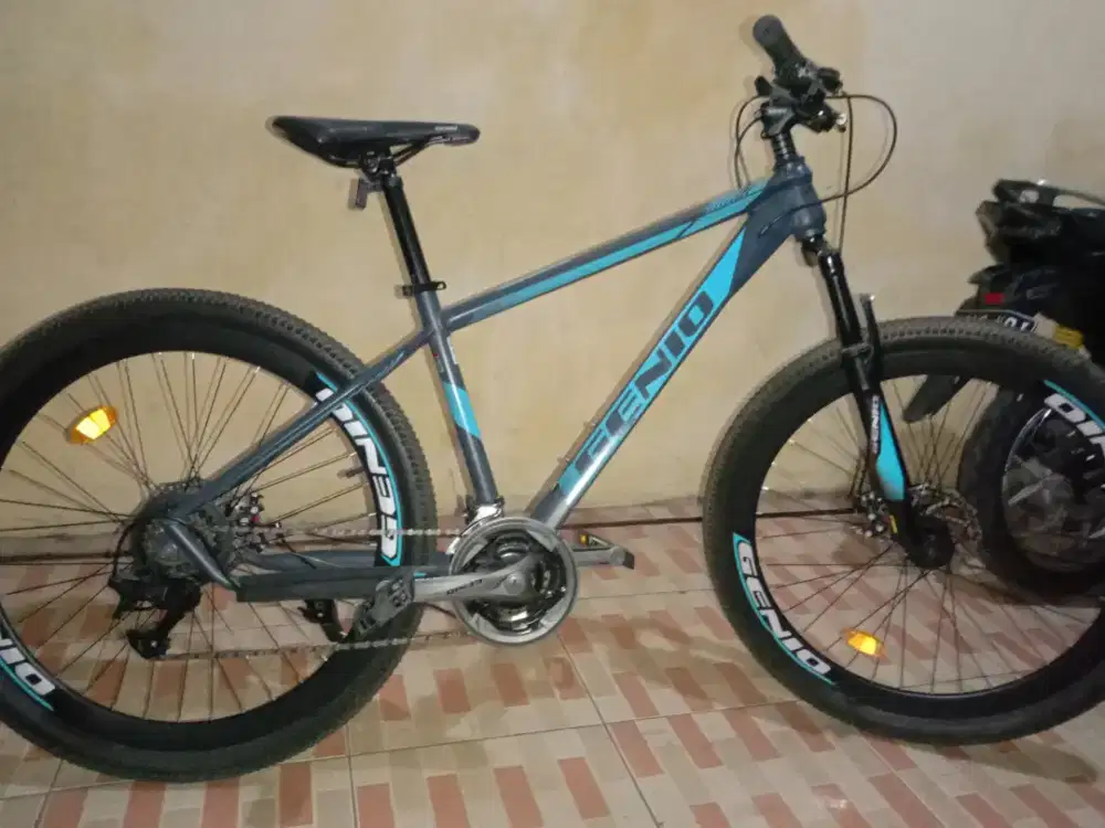 Sepeda MTB GENIO M349 F 27.5 Like new