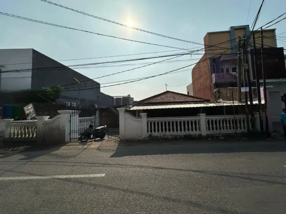 Rumah Hitung Tanah Nol Jalan Kebonsari