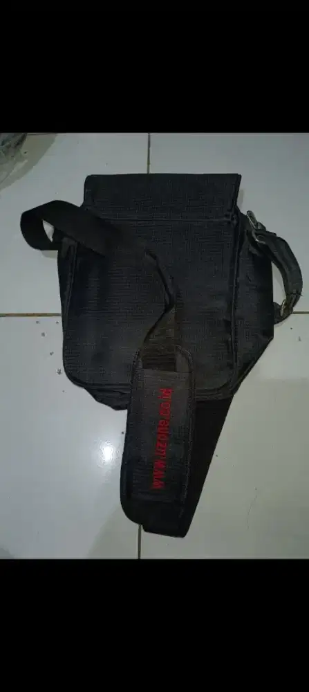 Dijual borongan Tas Kamera ukuran 30x15x20cm.dan tas selempang